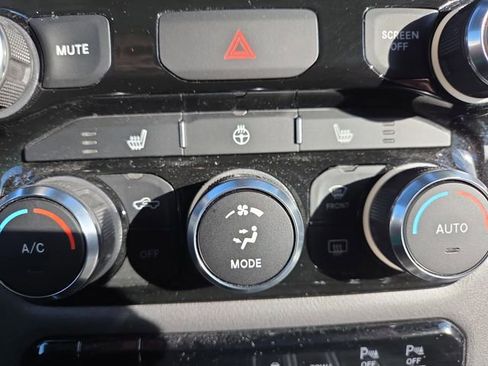 Certified 2022 RAM 1500 Big Horn image 7