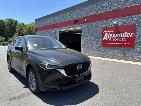 Used 2025 MAZDA CX-5 AWD 2.5 S w/ Select Package image 1