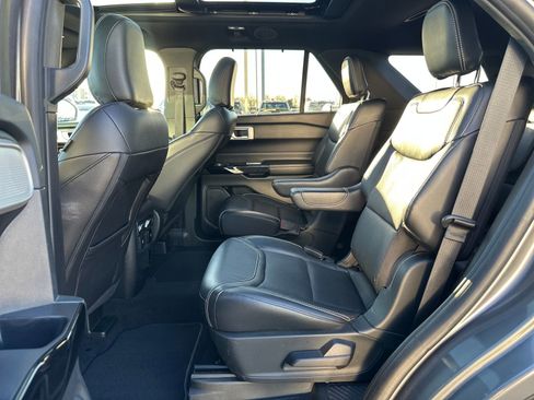 Used 2021 Ford Explorer ST w/ Equipment Group 401A image 26