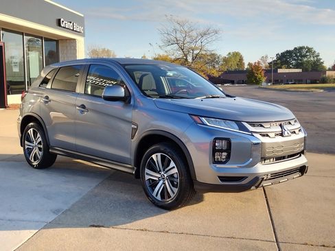 New 2025 Mitsubishi Outlander Sport ES image 12