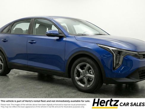 Used 2025 Kia K4 FWD image 1