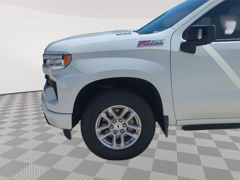 Used 2024 Chevrolet Silverado 1500 RST AWD/4WD image 10