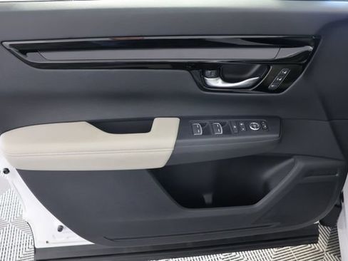 Used 2023 Honda CR-V EX-L image 26