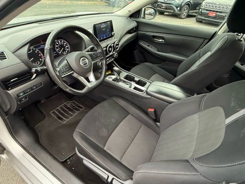 Used 2021 Nissan Sentra SV image 11