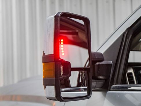 Used 2017 GMC Sierra 2500 Denali w/ Duramax Plus Package image 37