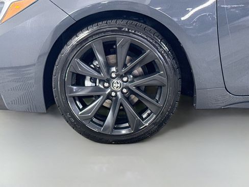 Used 2023 Toyota Corolla SE FWD image 38