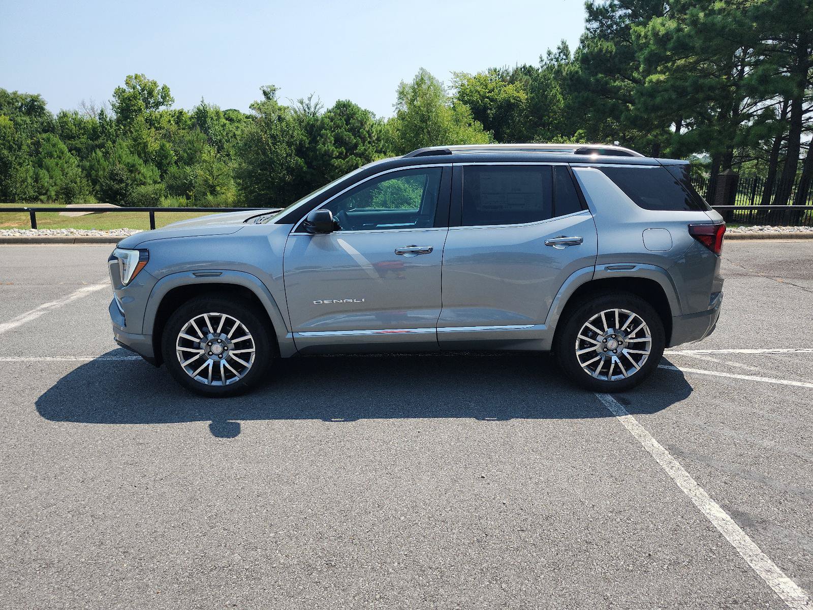 New 2027 GMC Terrain Denali AWD/4WD image 2