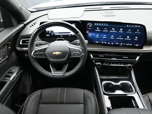 New 2026 Chevrolet Traverse High Country w/ LPO, Floor Liner Package FWD image 26