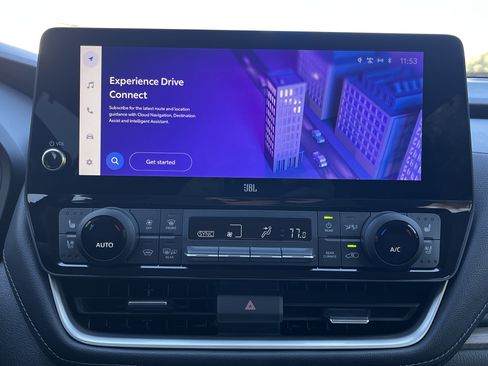 Used 2024 Toyota Grand Highlander Limited image 5