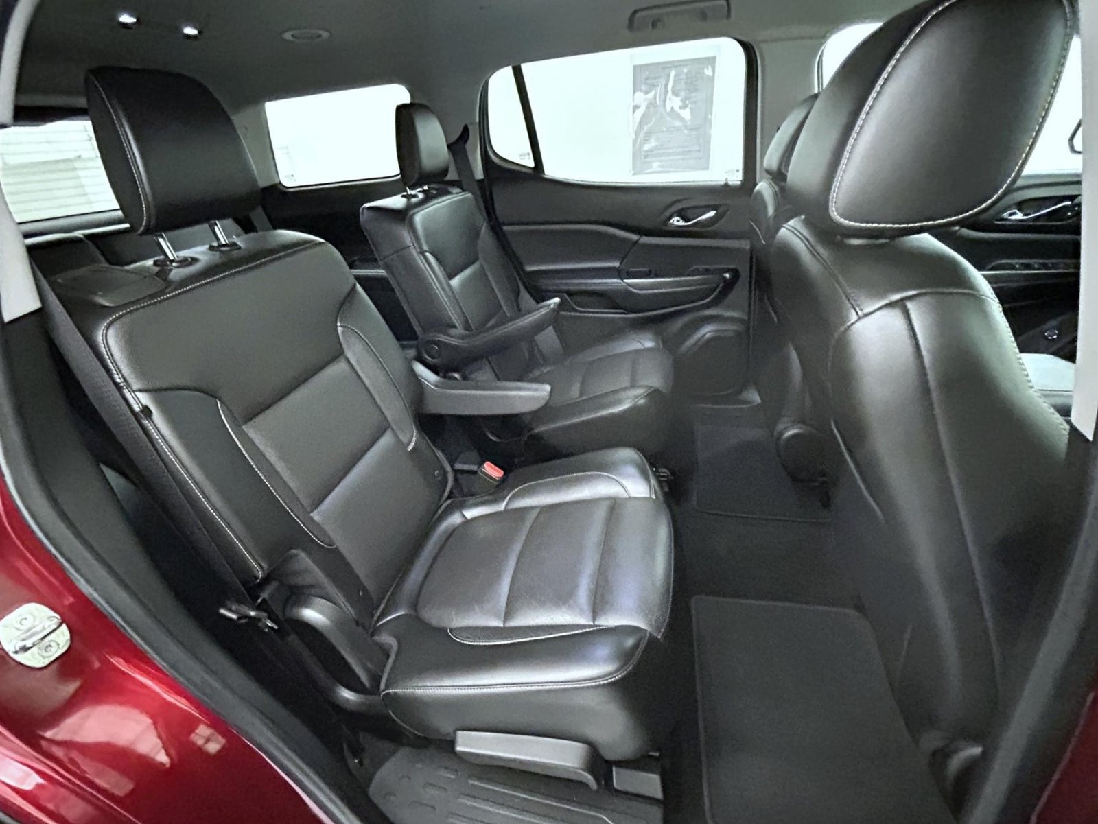 Used 2018 GMC Acadia SLT AWD/4WD image 18