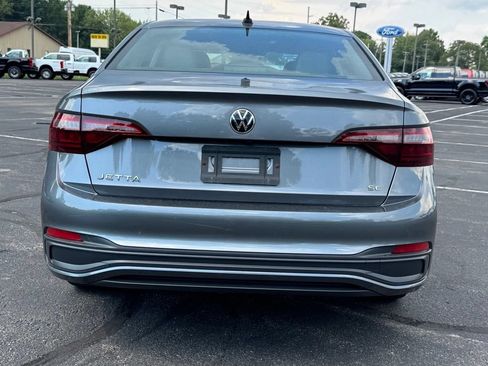 Used 2022 Volkswagen Jetta SE FWD image 7