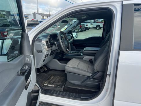 Used 2021 Ford F150 XL w/ FX4 Off-Road Package AWD/4WD image 9