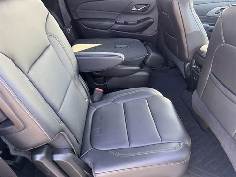 Certified 2023 Chevrolet Traverse LT w/ LT Premium Package image 7