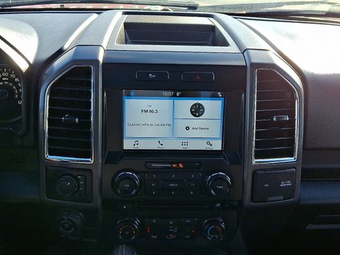 Used 2016 Ford F150 XLT w/ Equipment Group 302A Luxury image 17