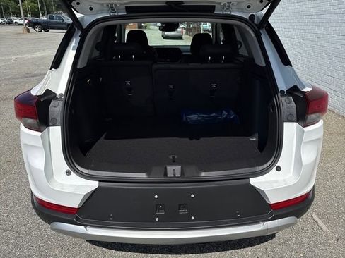 New 2026 Chevrolet TrailBlazer LT w/ Convenience Package image 4