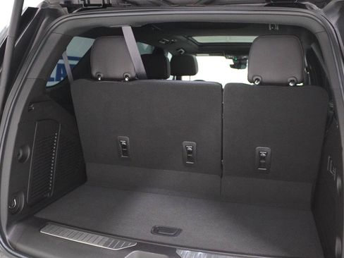 Used 2023 Chevrolet Tahoe High Country RWD image 37