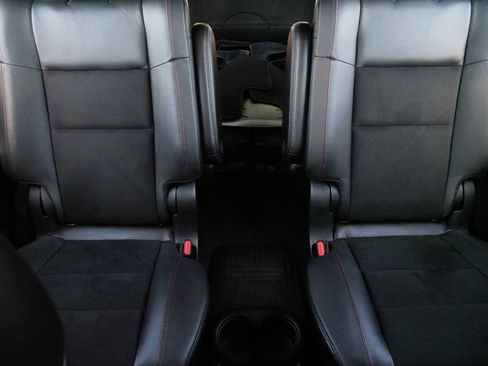 Used 2022 Dodge Durango R/T w/ Blacktop Package AWD/4WD image 13