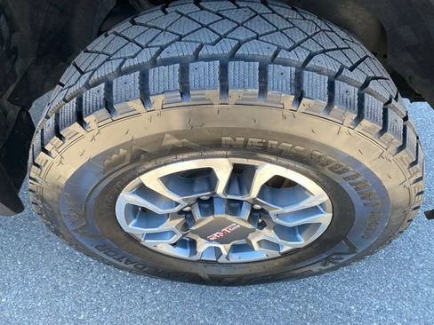 Used 2022 GMC Sierra 2500 SLE w/ SLE Convenience Package AWD/4WD image 23