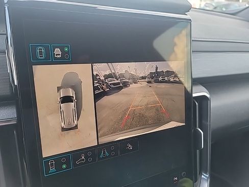 Certified 2025 GMC Acadia AT4 w/ Super Cruise Package image 14