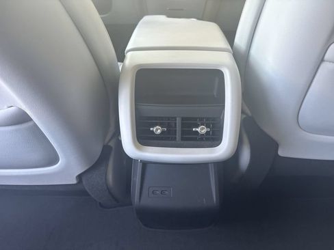 Certified 2024 Cadillac Lyriq Luxury AWD/4WD image 22