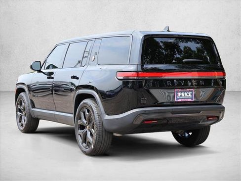 Used 2025 Rivian R1S Adventure AWD/4WD image 7