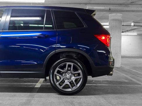 Used 2023 Honda Passport EX-L image 17