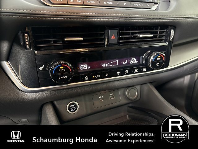 Used 2021 Nissan Rogue SV w/ Premium Package AWD/4WD image 9