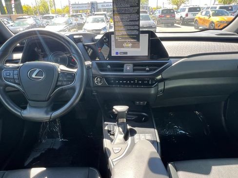 Used 2024 Lexus UX 250h F Sport FWD image 22