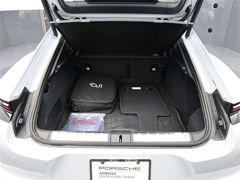 Used 2025 Porsche Panamera 4 image 16