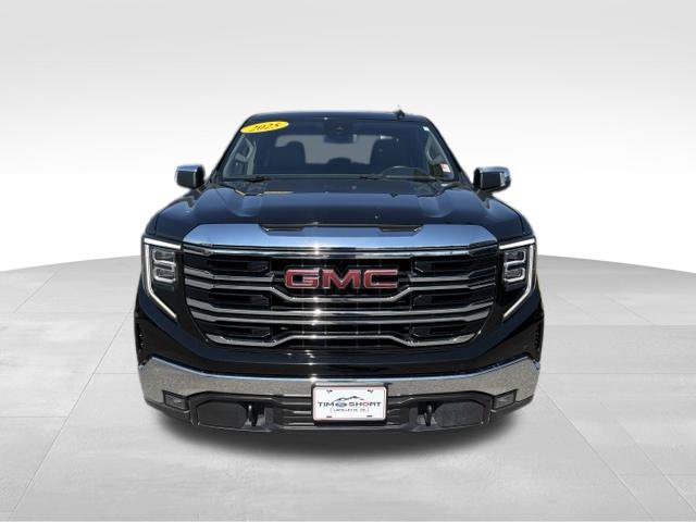Used 2025 GMC Sierra 1500 SLT AWD/4WD image 7
