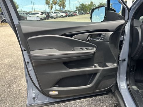 New 2026 Honda Ridgeline Black Edition image 19