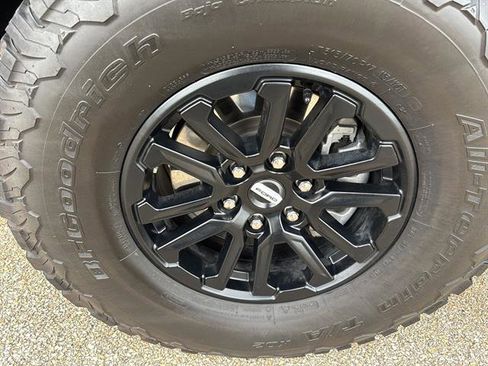 Certified 2025 Ford F150 Raptor AWD/4WD image 9