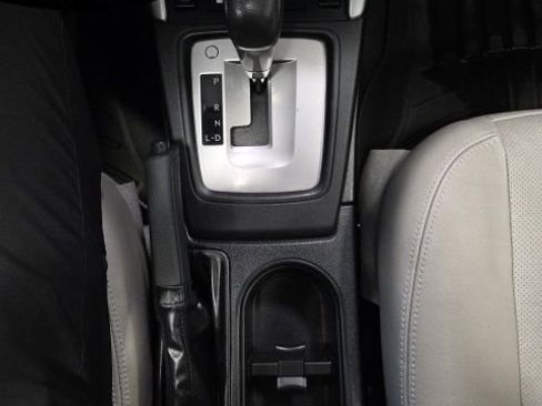 Used 2014 Subaru Forester 2.5i Limited w/ Popular Package #2 AWD/4WD image 25