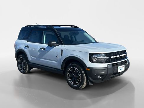 New 2026 Ford Bronco Sport Outer Banks w/ Outer Banks Tech Package+ AWD/4WD image 37