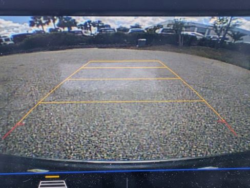 Used 2019 GMC Terrain SLE w/ Driver Convenience Package FWD image 11