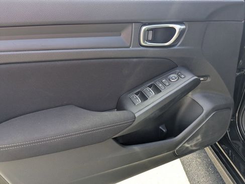 Used 2025 Honda Civic Sport image 15
