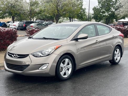 Used 2013 Hyundai Elantra GLS w/ Preferred Pkg image 1