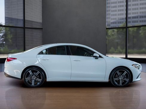Used 2022 Mercedes-Benz CLA 250 image 7