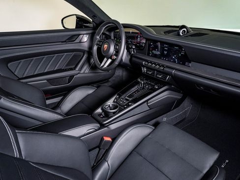 New 2026 Porsche 911 Carrera GTS image 14