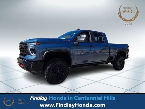 Used 2024 Chevrolet Silverado 2500 ZR2 w/ Technology Package AWD/4WD image 1