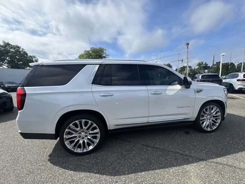 Used 2025 GMC Yukon Denali w/ Denali Reserve Package AWD/4WD image 8