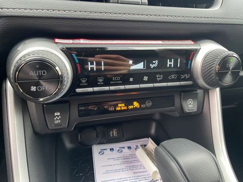 New 2025 Toyota RAV4 XLE image 33