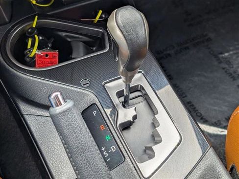 Used 2018 Toyota RAV4 SE w/ Power Extra Value Package image 12