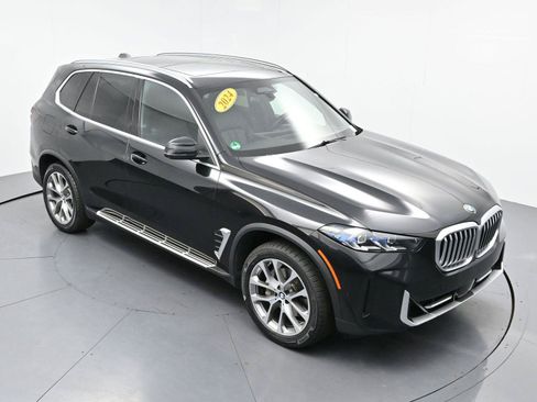 Used 2024 BMW X5 xDrive40i AWD/4WD image 43