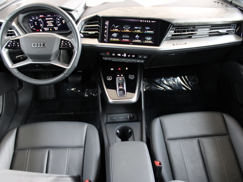 Used 2023 Audi Q4 e-tron Premium Plus w/ Premium Plus AWD/4WD image 24