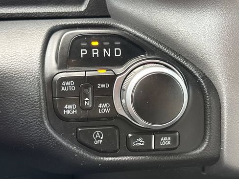 Used 2023 RAM 1500 Big Horn AWD/4WD image 24