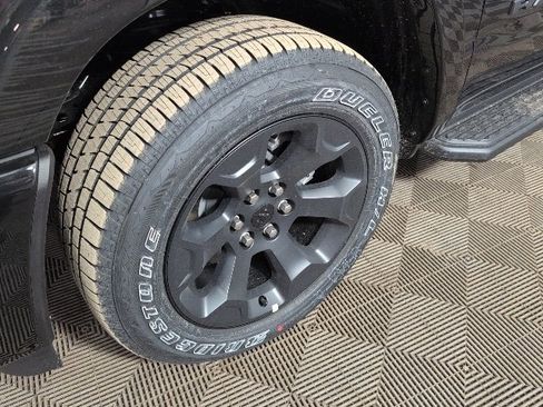 New 2026 RAM 1500 Big Horn w/ Night Edition image 7