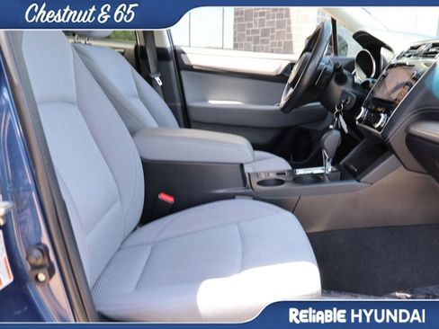 Used 2019 Subaru Outback 2.5i Premium AWD/4WD image 10