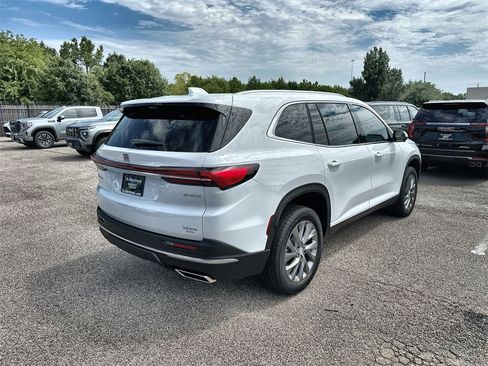 New 2026 Buick Enclave Preferred w/ Power Package image 11