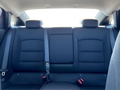 Used 2023 Chevrolet Malibu LT image 5